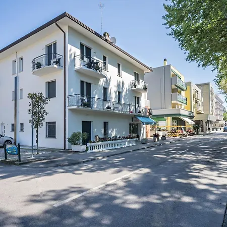 Residenza Maja 2 דירה